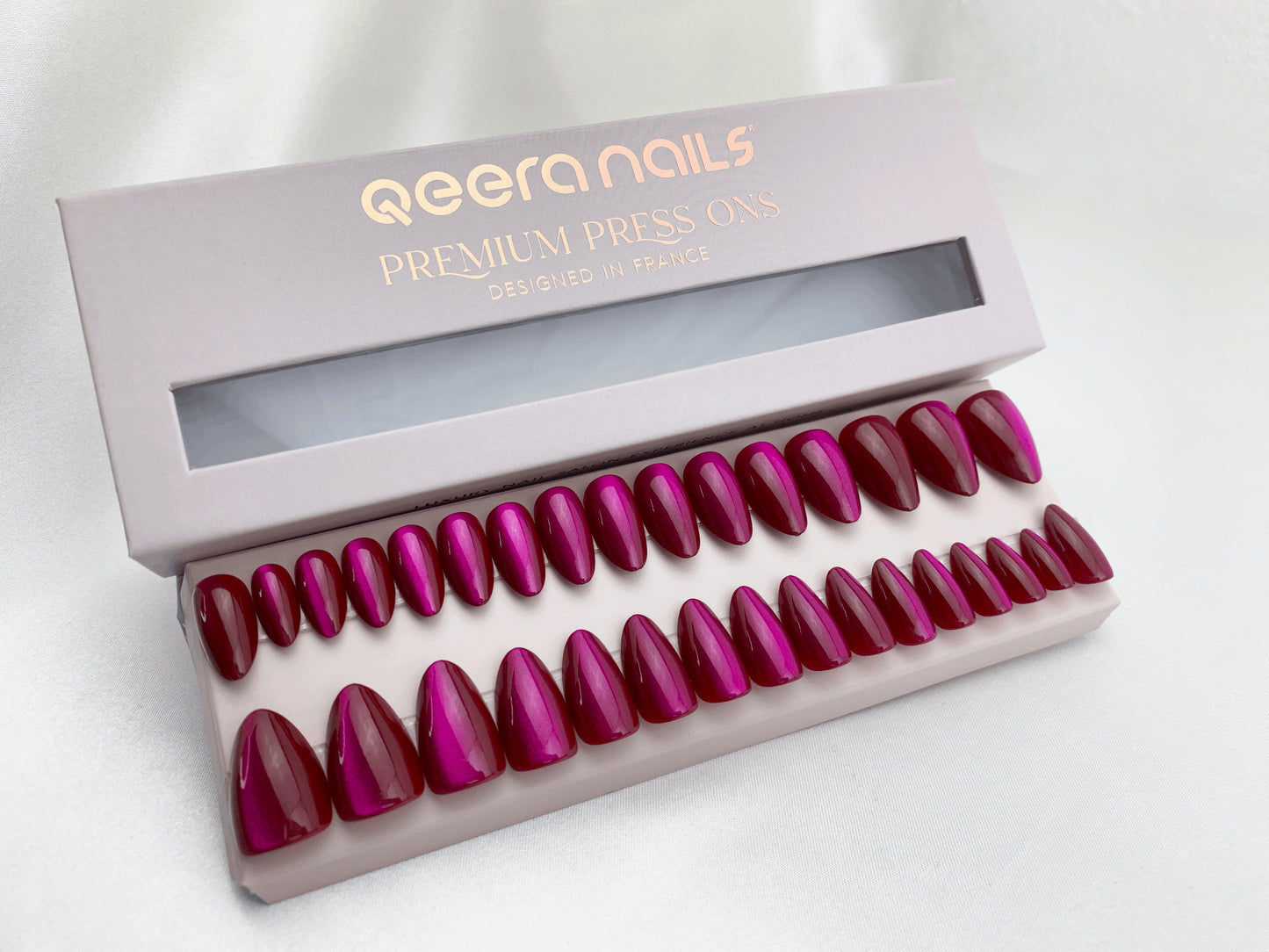 Gossip Girl - Qeera Nails - Faux ongles réutilisables