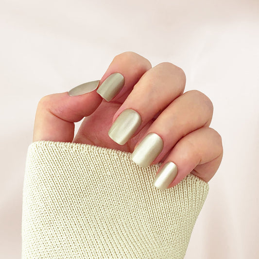 Matcha Latte - Qeera Nails - Faux ongles réutilisables