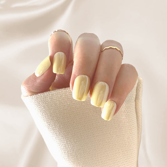 Yellow on Butter Qeera Nails-faux-ongles-press-on-nails