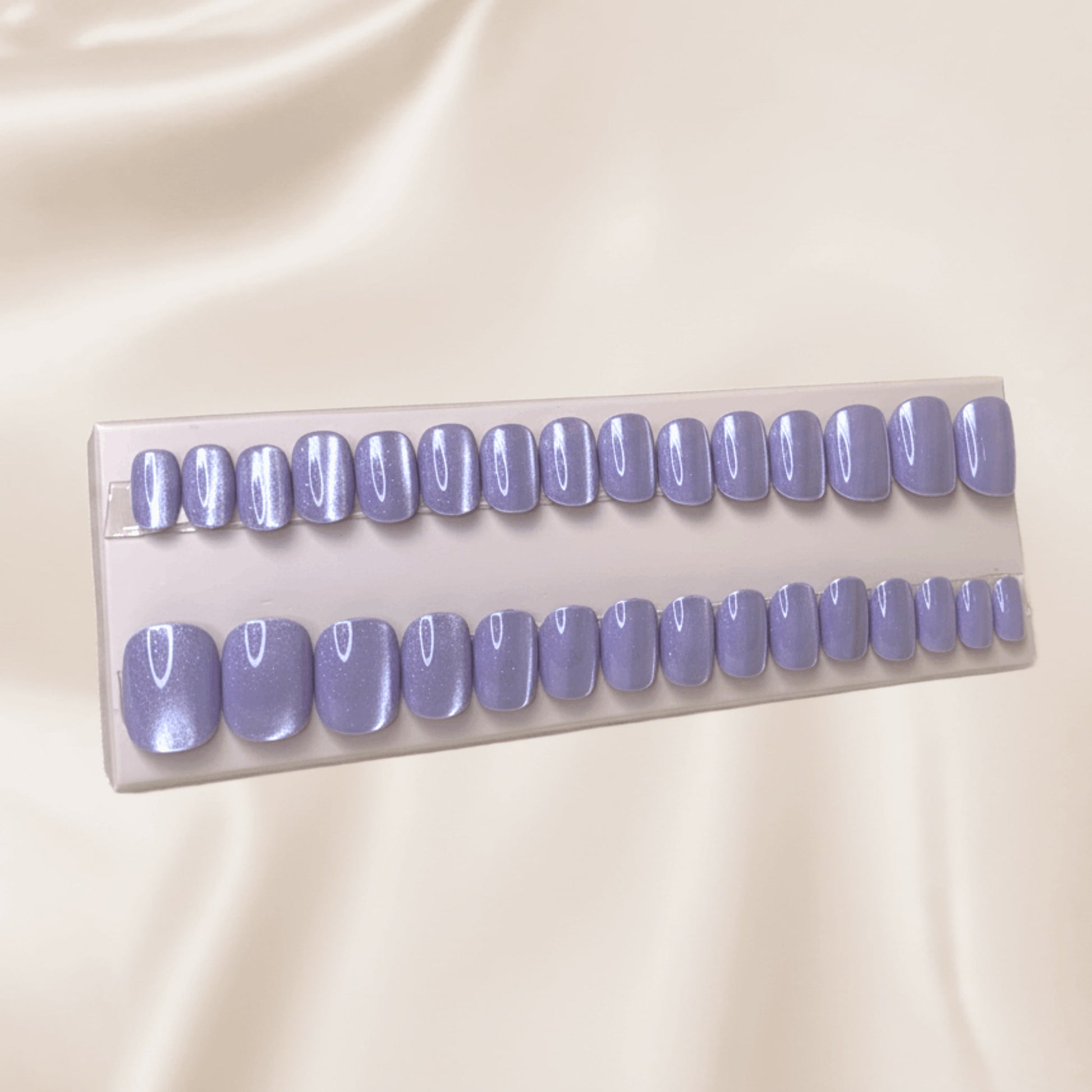 Violetta Qeera Nails-faux-ongles-press-on-nails