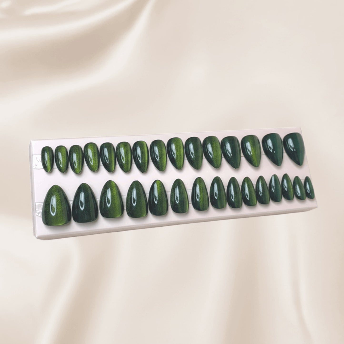 Avatar Green Qeera Nails-faux-ongles-press-on-nails