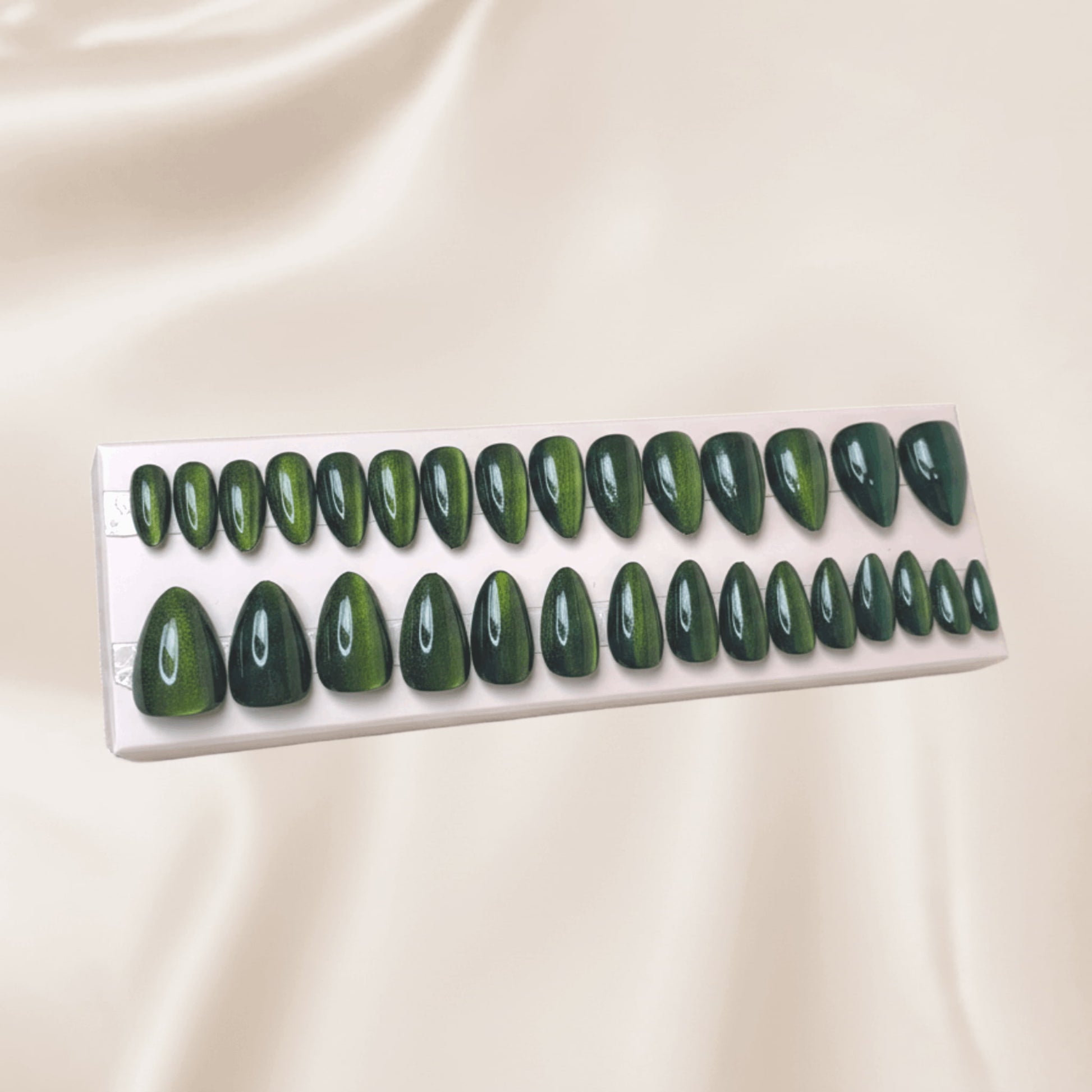 Avatar Green Qeera Nails-faux-ongles-press-on-nails