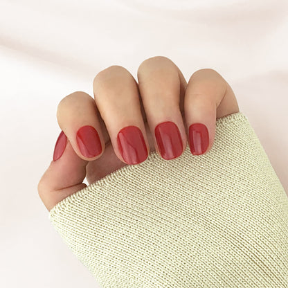 Cherry - Qeera Nails - Faux ongles réutilisables