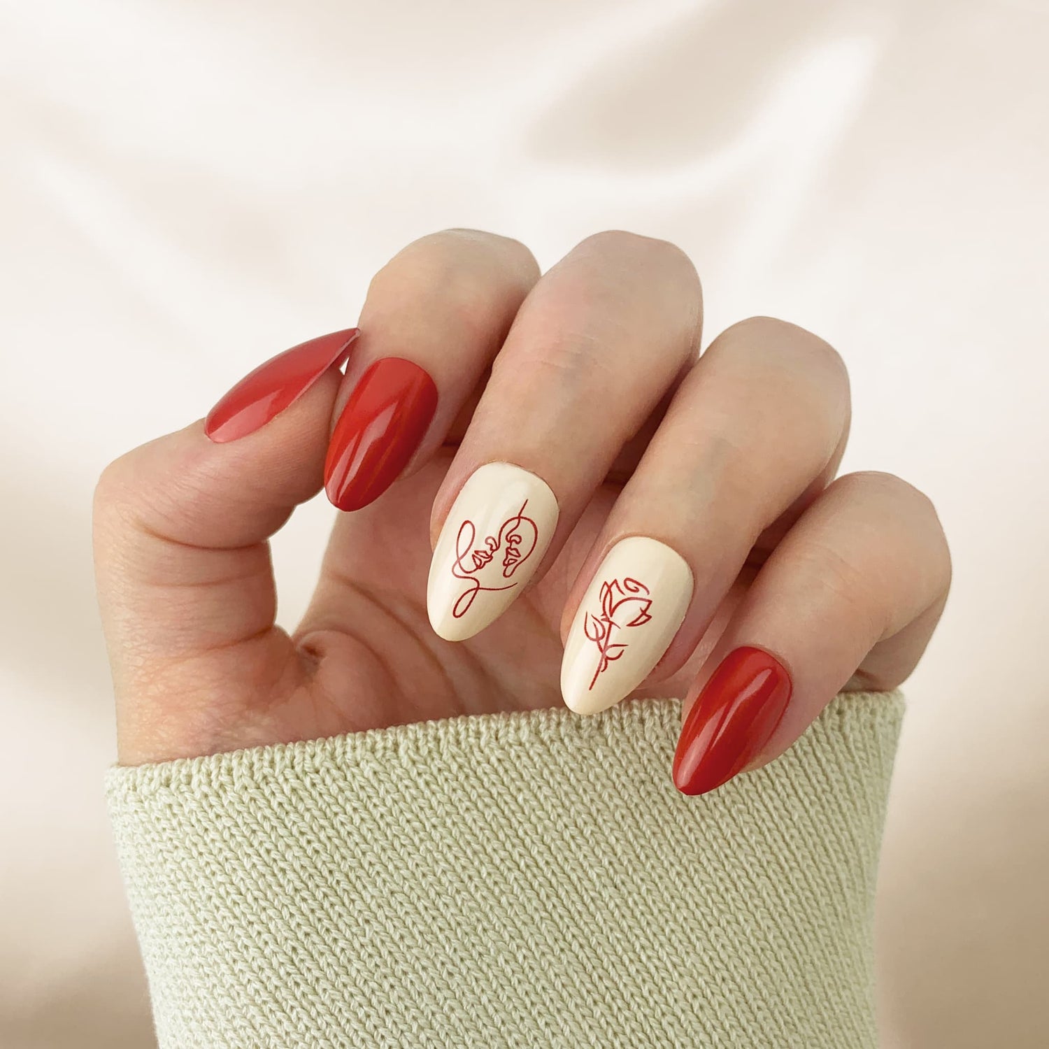 Love Story - Qeera Nails - Faux ongles réutilisables